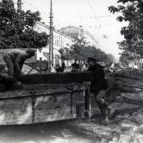 Краснодар. Разборка трамвайных путей на улице Красной. Сентябрь 1949 год.