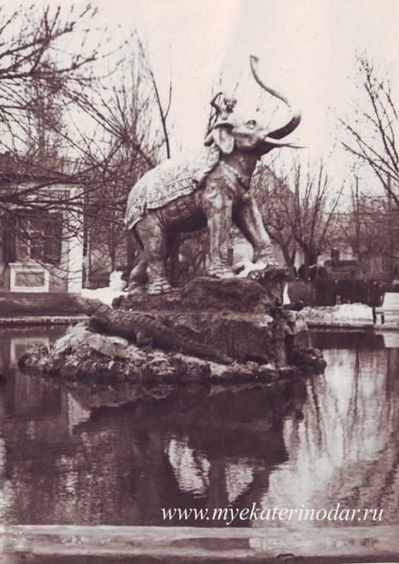 Краснодар. В детском сквере Краснодар. В детском сквере