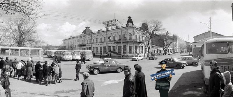 Краснодар. Перекресток ул.Красноармейской и Гоголя, 1987 год