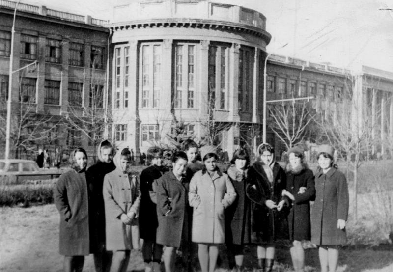 Краснодар. Политехнический институт. Декабрь,1965 г. Краснодар. Политехнический институт. Декабрь,1965 г.