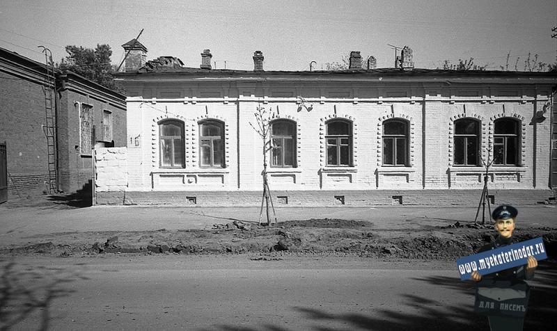 Краснодар. Улица Октябрьская № 16, 1977 год.