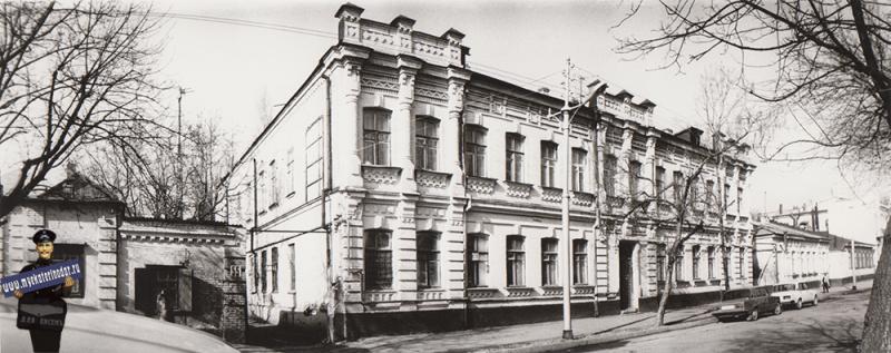 Краснодар. Жилой дом на Шаумяна 55. 1989 год