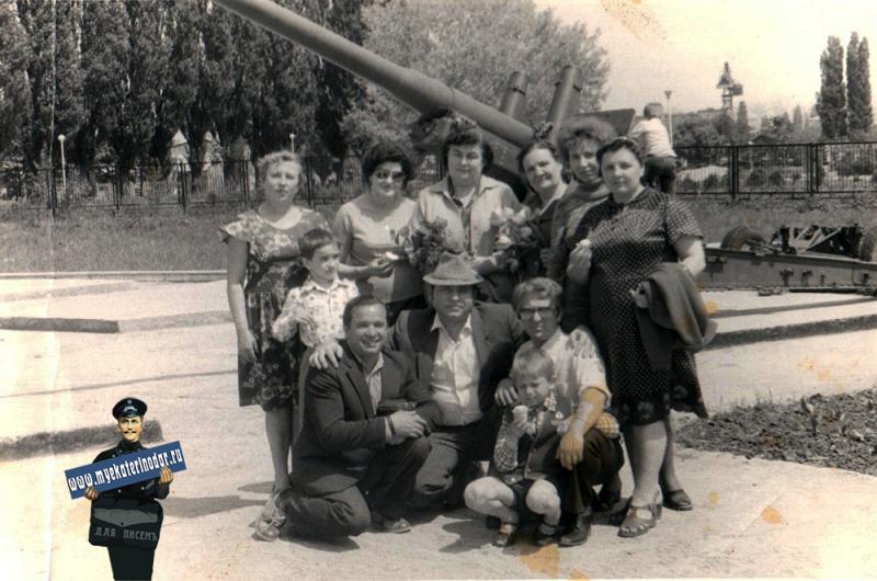 Краснодар.В парке им. 30-летия Победы, 1984 год Краснодар.В парке им. 30-летия Победы, 1984 год