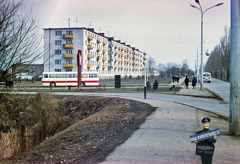 Краснодар. Перекресток улиц Карла Либкнехта и Старокубанской, 1971 год